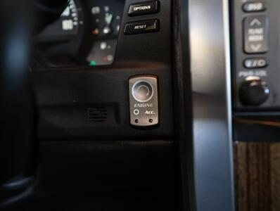 2006 Cadillac XLR V   - Photo 31 - Addison, IL 60101