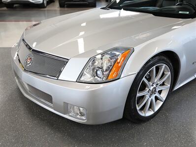 2006 Cadillac XLR V   - Photo 3 - Addison, IL 60101