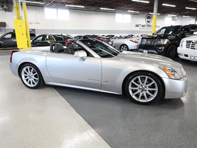 2006 Cadillac XLR V   - Photo 8 - Addison, IL 60101