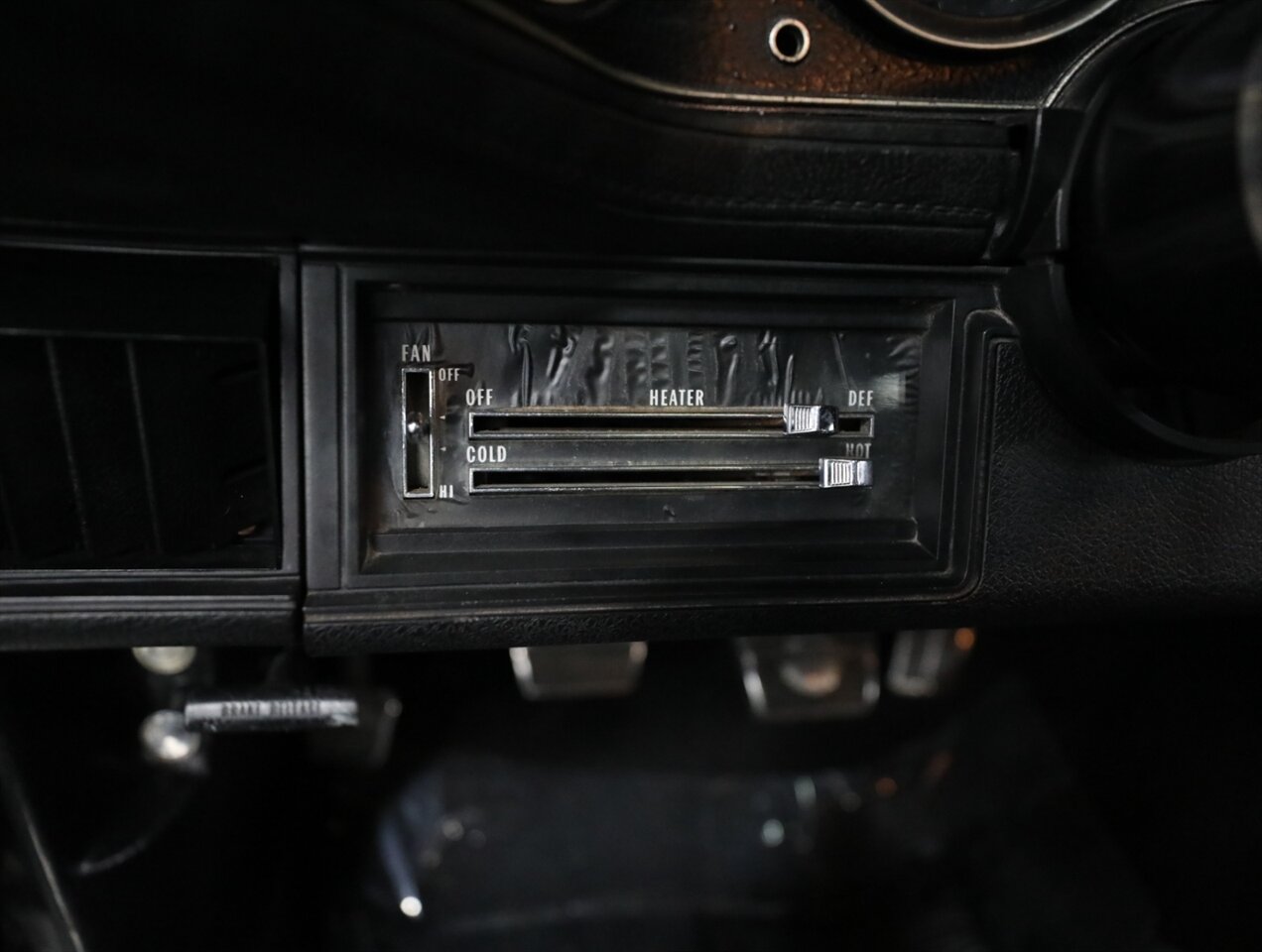 1972 Chevrolet Camaro Z28 - Photo 52 - Addison, IL 60101