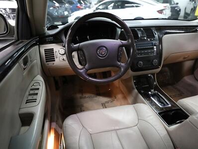 2011 Cadillac DTS 4.6L V8   - Photo 28 - Addison, IL 60101