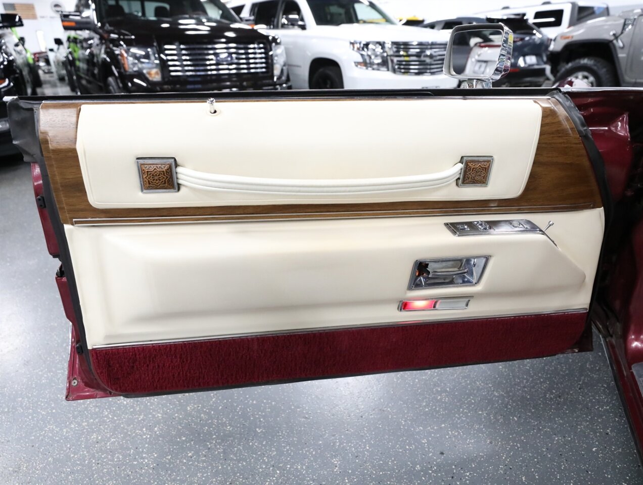 1974 Cadillac Eldorado - Photo 32 - Addison, IL 60101