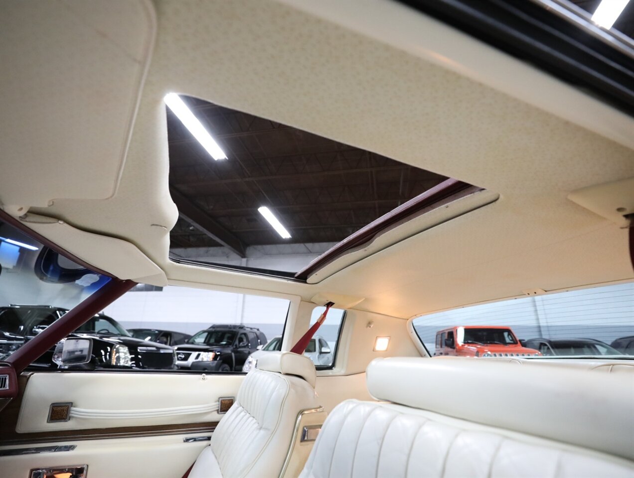 1974 Cadillac Eldorado - Photo 38 - Addison, IL 60101