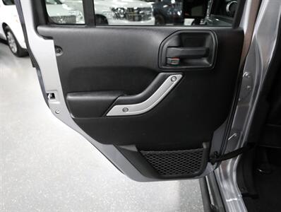 2016 Jeep Wrangler Unlimited Rubicon Hard Rock 4X4   - Photo 29 - Addison, IL 60101