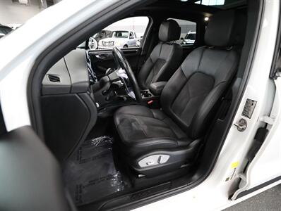 2018 Porsche Macan Sport - Photo 30 - Addison, IL 60101