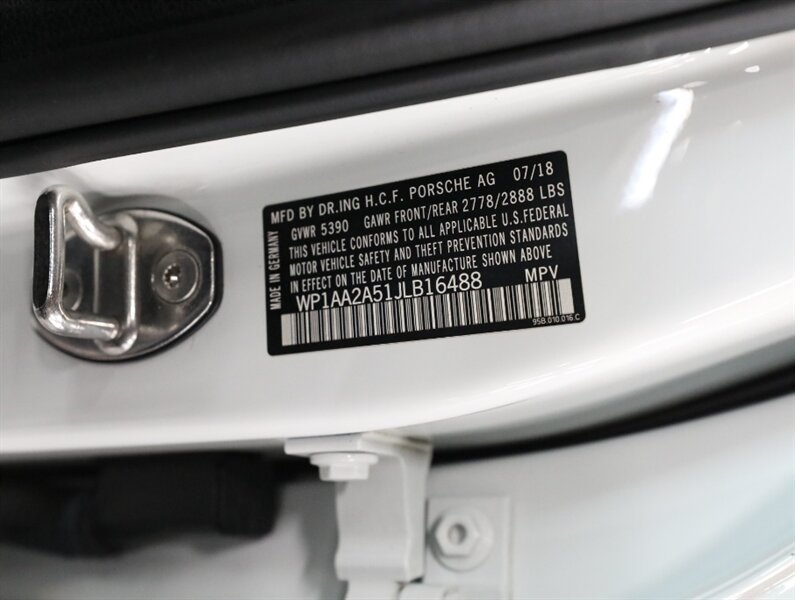 2018 Porsche Macan Sport - Photo 43 - Addison, IL 60101