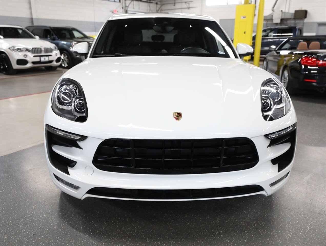 2018 Porsche Macan Sport - Photo 6 - Addison, IL 60101