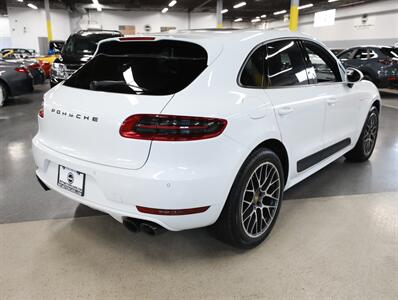 2018 Porsche Macan Sport - Photo 9 - Addison, IL 60101
