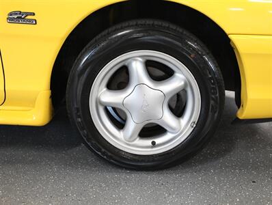 1995 Ford Mustang GT - Photo 44 - Addison, IL 60101