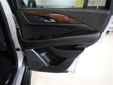 2020 Cadillac Escalade Luxury 4WD - Photo 17 - Addison, IL 60101