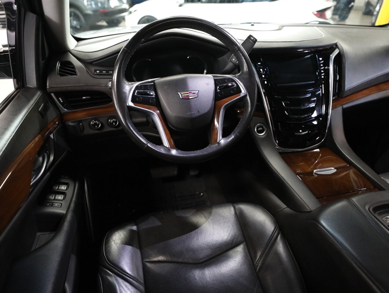 2020 Cadillac Escalade Luxury 4WD - Photo 29 - Addison, IL 60101