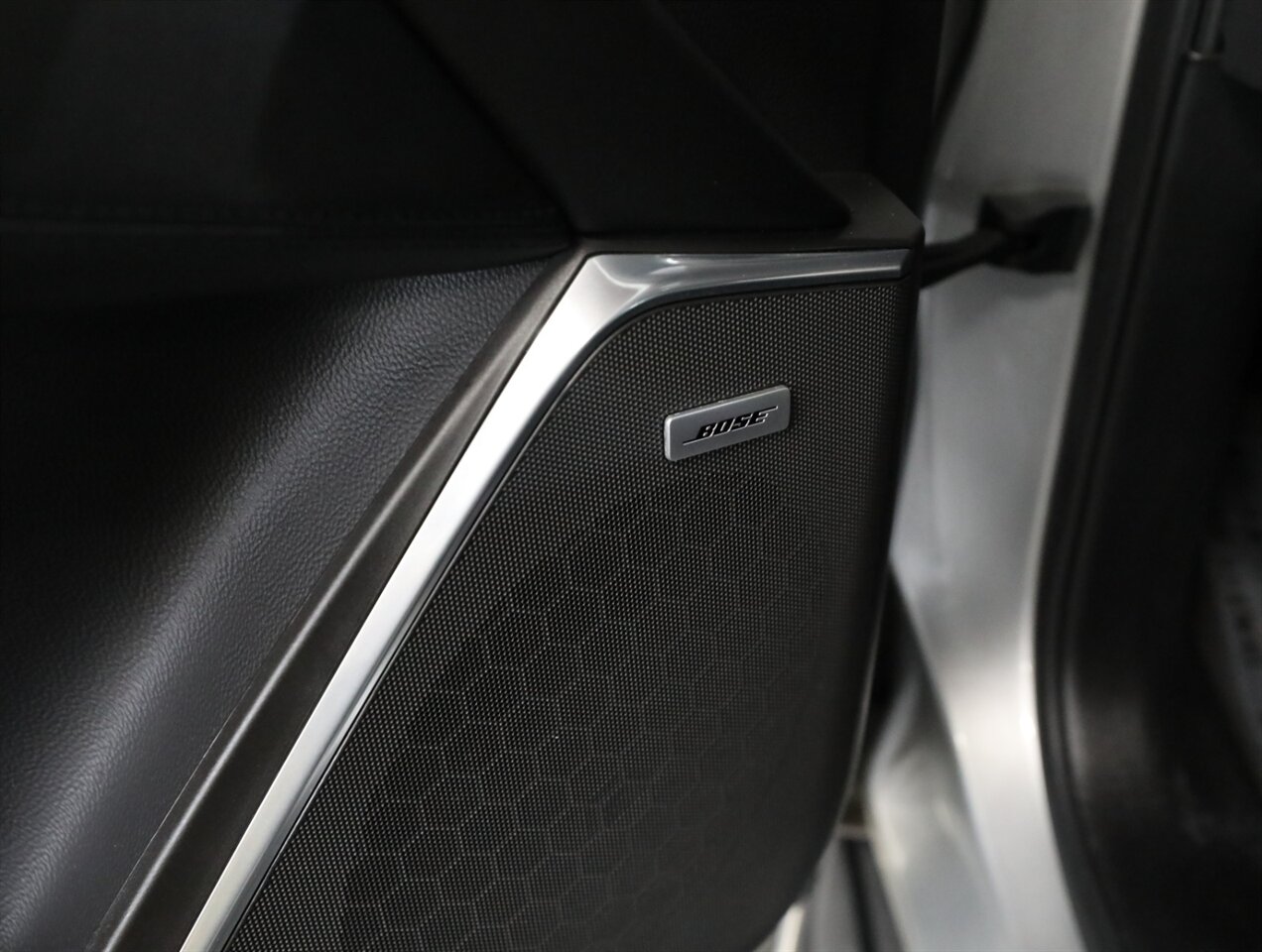 2020 Cadillac Escalade Luxury 4WD - Photo 31 - Addison, IL 60101