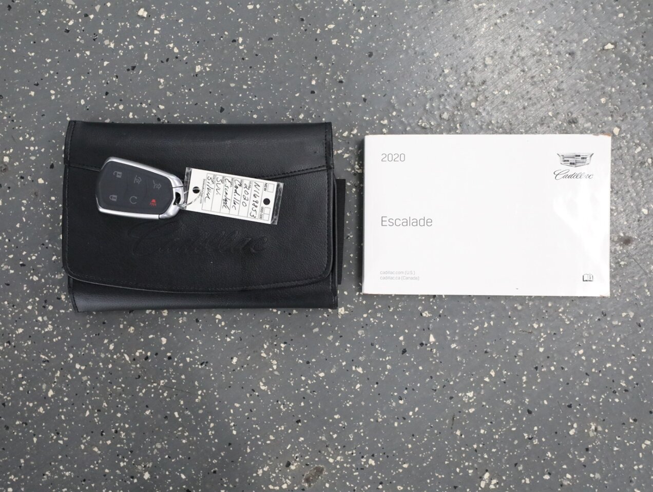 2020 Cadillac Escalade Luxury 4WD - Photo 53 - Addison, IL 60101