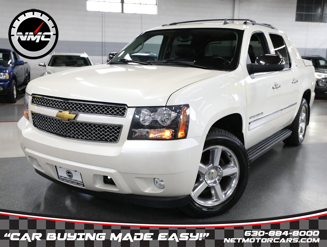 2013 Chevrolet Avalanche LTZ Black Diamond 4X4   - Photo 1 - Addison, IL 60101