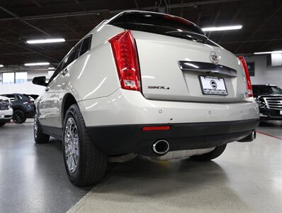 2016 Cadillac SRX Luxury Collection AWD   - Photo 12 - Addison, IL 60101