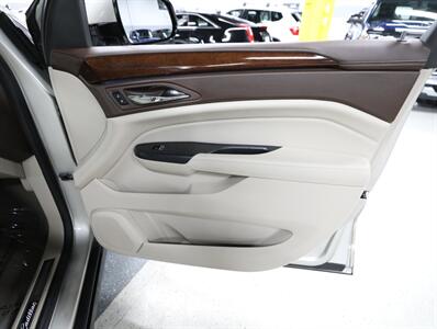 2016 Cadillac SRX Luxury Collection AWD   - Photo 16 - Addison, IL 60101