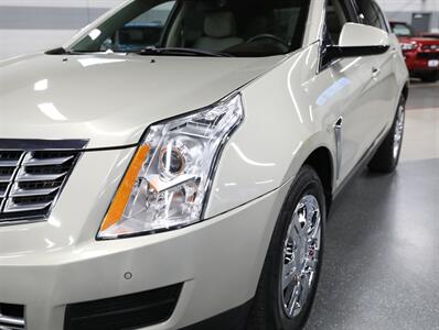 2016 Cadillac SRX Luxury Collection AWD   - Photo 5 - Addison, IL 60101