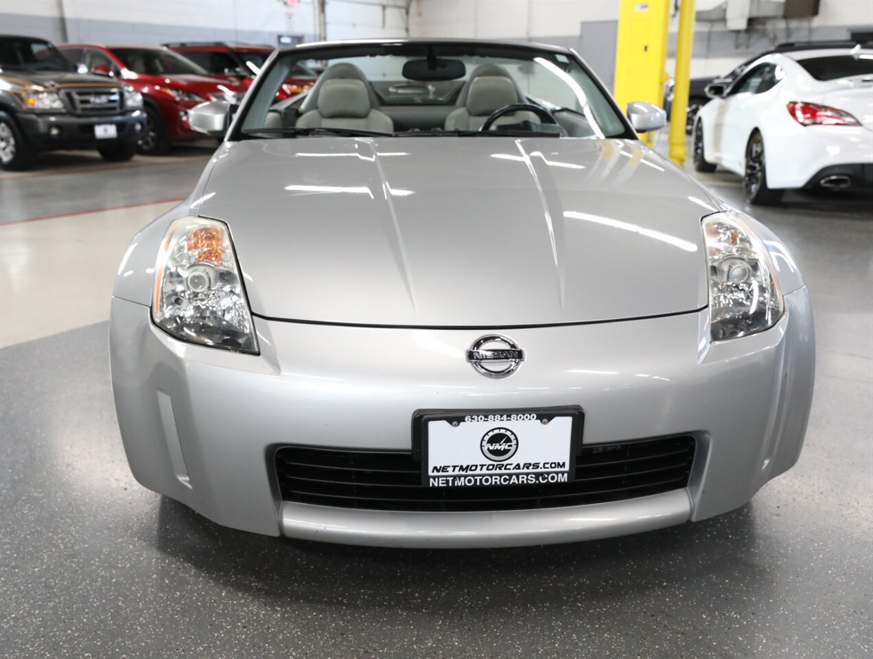 2005 Nissan 350Z Touring Convertible - Photo 6 - Addison, IL 60101