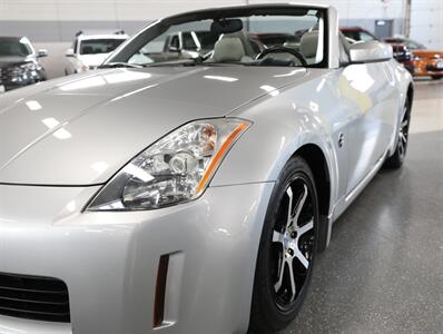 2005 Nissan 350Z Touring Convertible - Photo 5 - Addison, IL 60101