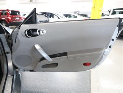 2005 Nissan 350Z Touring Convertible - Photo 19 - Addison, IL 60101