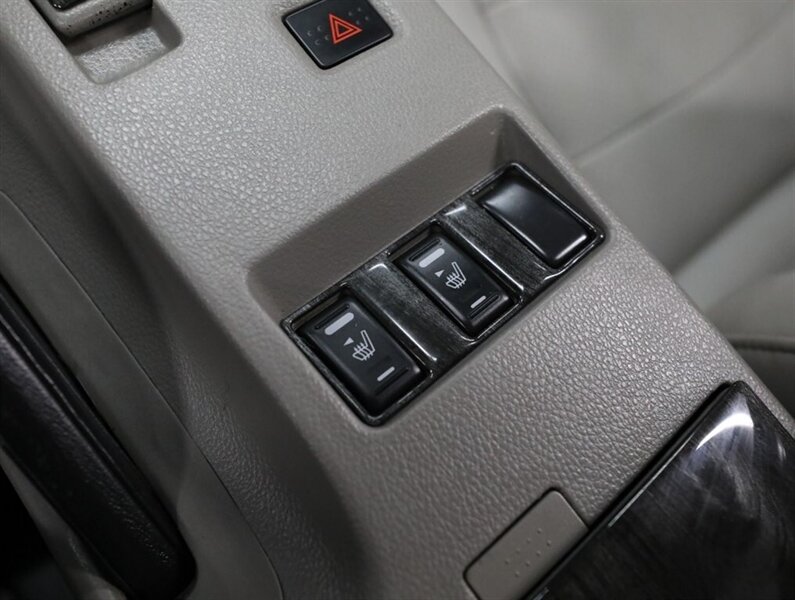 2005 Nissan 350Z Touring Convertible - Photo 26 - Addison, IL 60101