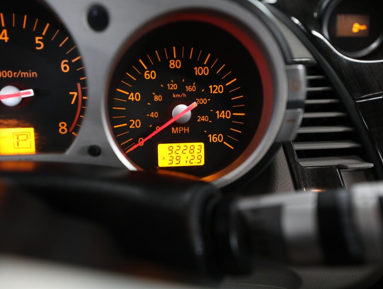 2005 Nissan 350Z Touring Convertible - Photo 34 - Addison, IL 60101