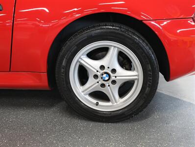 1997 BMW Z3 1.9 - Photo 36 - Addison, IL 60101