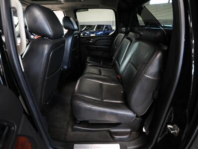 2012 Cadillac Escalade EXT Premium   - Photo 25 - Addison, IL 60101