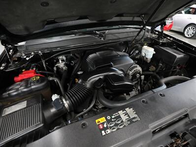 2012 Cadillac Escalade EXT Premium   - Photo 48 - Addison, IL 60101