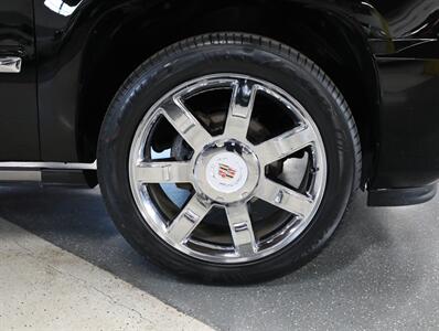 2012 Cadillac Escalade EXT Premium   - Photo 45 - Addison, IL 60101