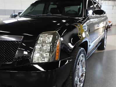 2012 Cadillac Escalade EXT Premium   - Photo 5 - Addison, IL 60101