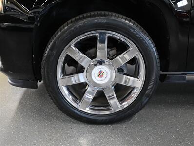 2012 Cadillac Escalade EXT Premium   - Photo 44 - Addison, IL 60101