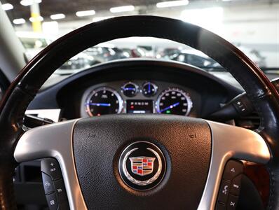 2012 Cadillac Escalade EXT Premium   - Photo 39 - Addison, IL 60101