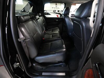 2012 Cadillac Escalade EXT Premium   - Photo 22 - Addison, IL 60101