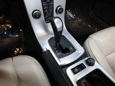 2013 Volvo C70 T5 Premier Plus   - Photo 27 - Addison, IL 60101