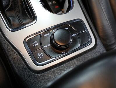 2019 Jeep Grand Cherokee Limited 4X4   - Photo 35 - Addison, IL 60101