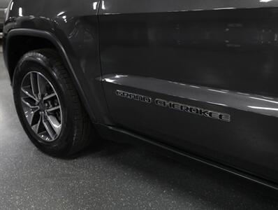 2019 Jeep Grand Cherokee Limited 4X4   - Photo 17 - Addison, IL 60101