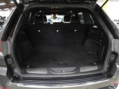 2019 Jeep Grand Cherokee Limited 4X4   - Photo 24 - Addison, IL 60101