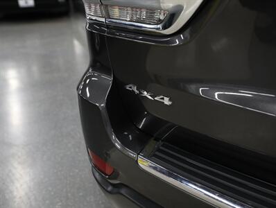 2019 Jeep Grand Cherokee Limited 4X4   - Photo 12 - Addison, IL 60101