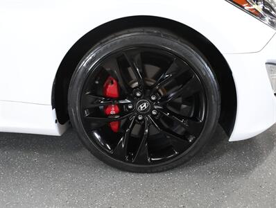 2016 Hyundai Genesis 3.8 R-Spec   - Photo 41 - Addison, IL 60101
