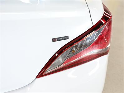 2016 Hyundai Genesis 3.8 R-Spec   - Photo 11 - Addison, IL 60101