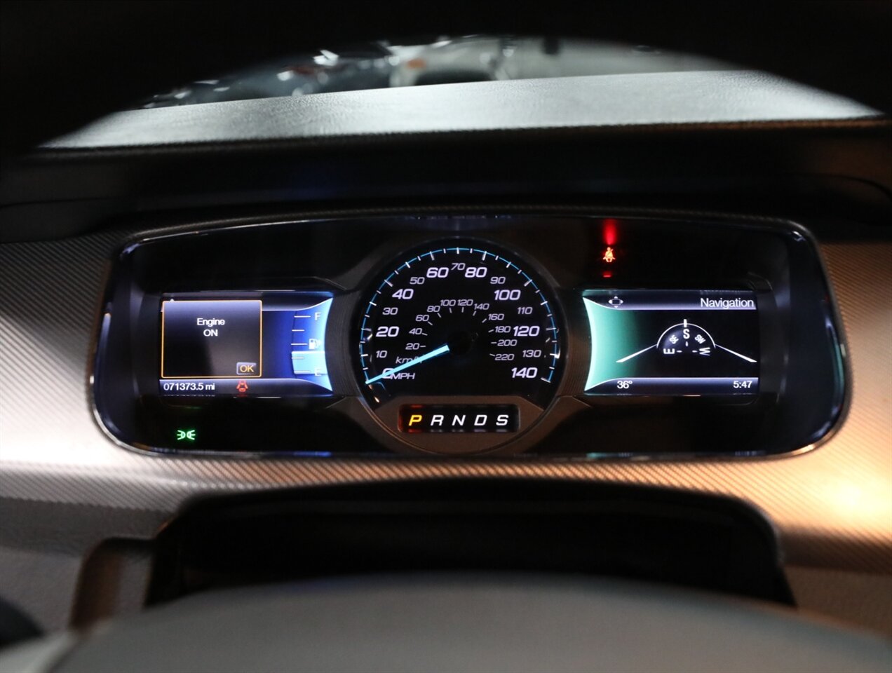 2017 Ford Taurus SHO AWD - Photo 42 - Addison, IL 60101