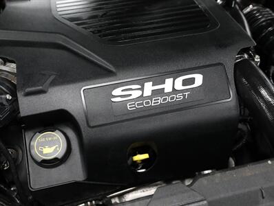 2017 Ford Taurus SHO AWD - Photo 51 - Addison, IL 60101