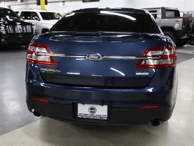 2017 Ford Taurus SHO AWD - Photo 11 - Addison, IL 60101