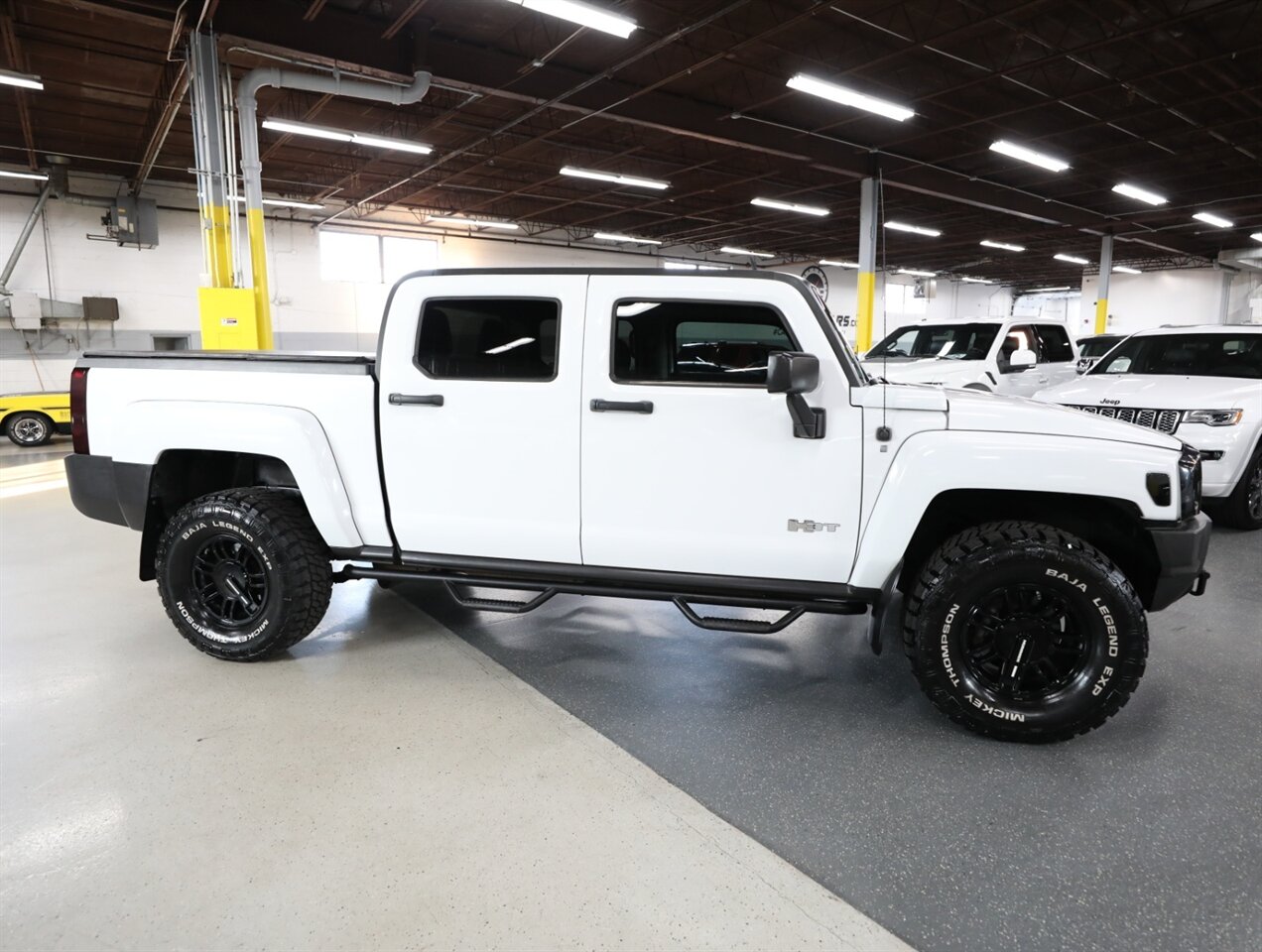 2009 Hummer H3T - Photo 9 - Addison, IL 60101