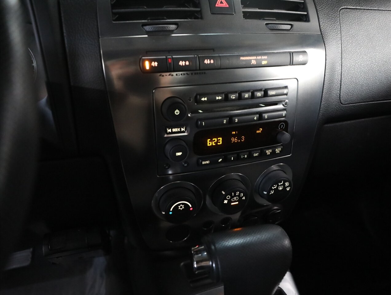 2009 Hummer H3T - Photo 35 - Addison, IL 60101