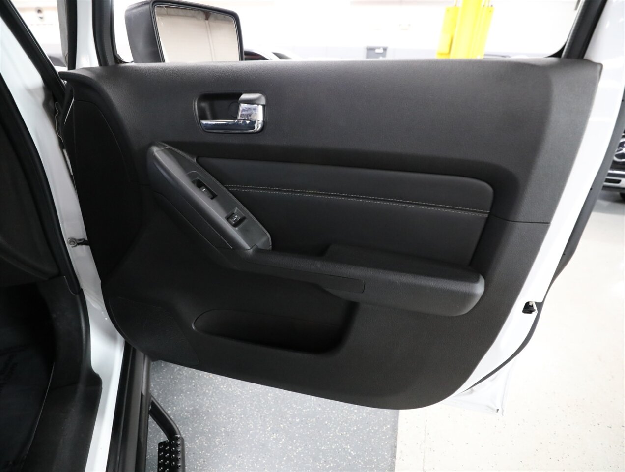 2009 Hummer H3T - Photo 18 - Addison, IL 60101