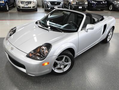 2001 Toyota MR2 Spyder - Photo 2 - Addison, IL 60101