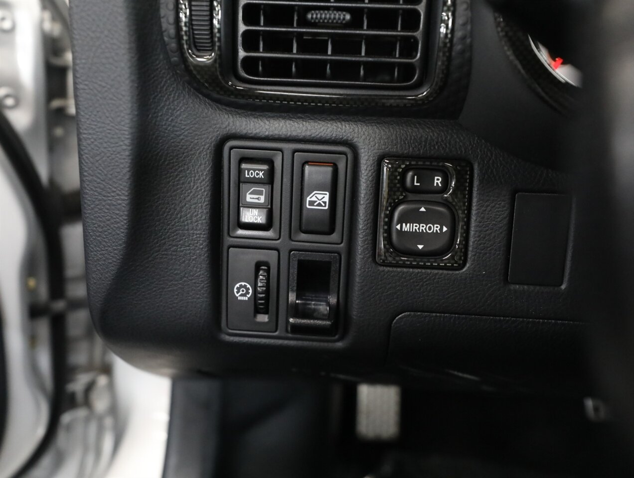 2001 Toyota MR2 Spyder - Photo 24 - Addison, IL 60101