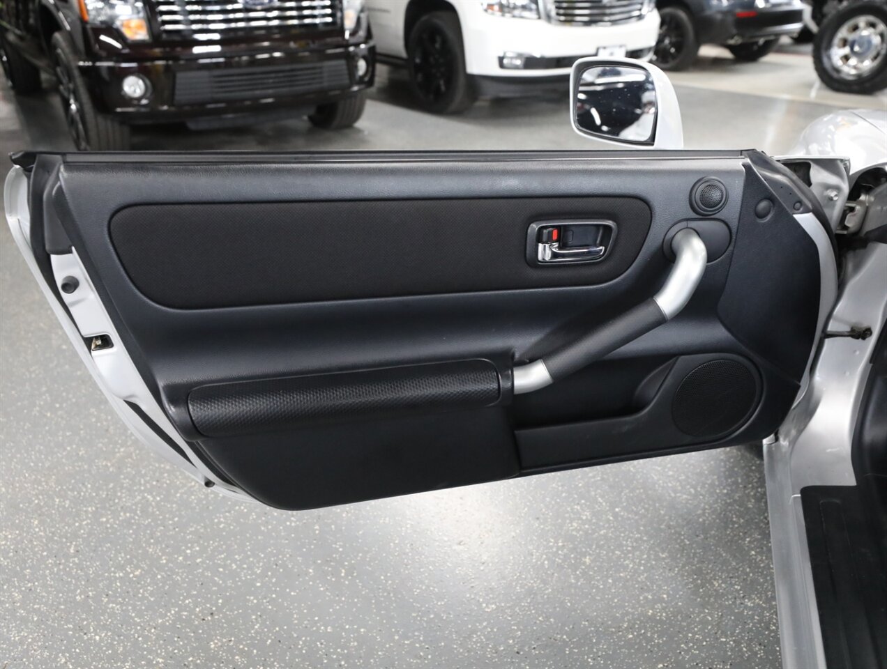 2001 Toyota MR2 Spyder - Photo 19 - Addison, IL 60101